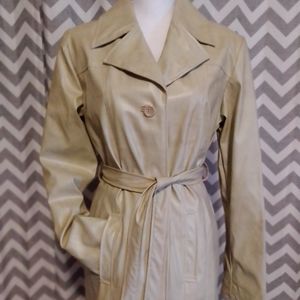 Vintage Faux Leather jacket!